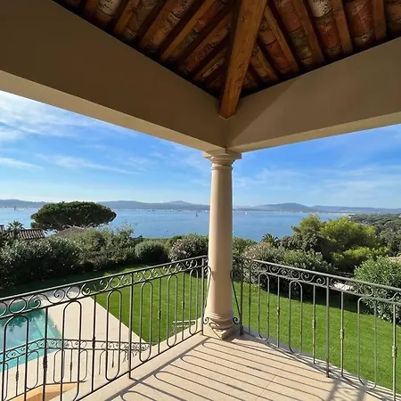 Apartment Postee Face A La Sainte-Maxime